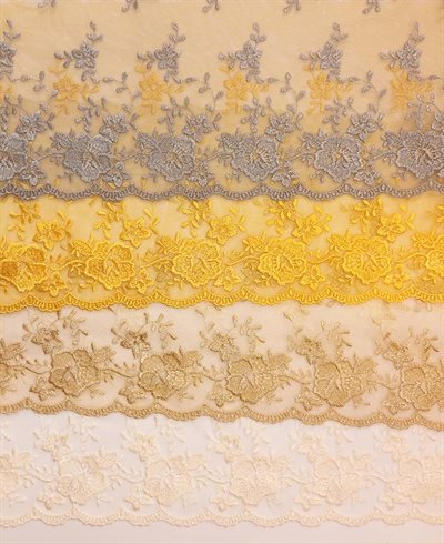 Bred Tyl Blonde 20 cm