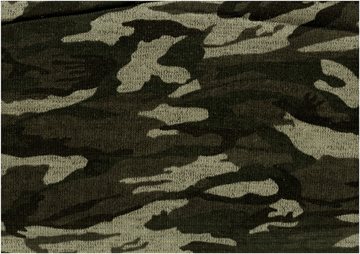 Camouflage knit