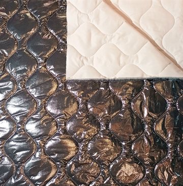 Deluxe disco silver quilt