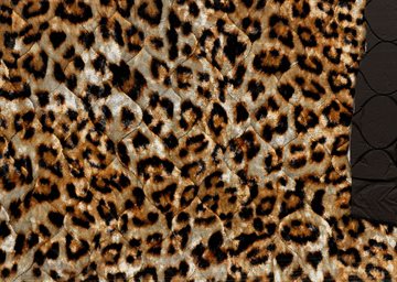 Velvet quilt leopard